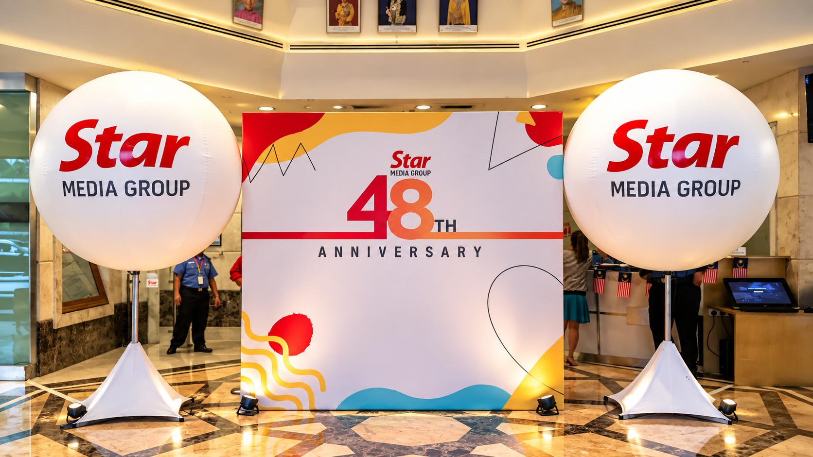 Advertising Jumbo Balloons - Wonder Balloons Malaysia