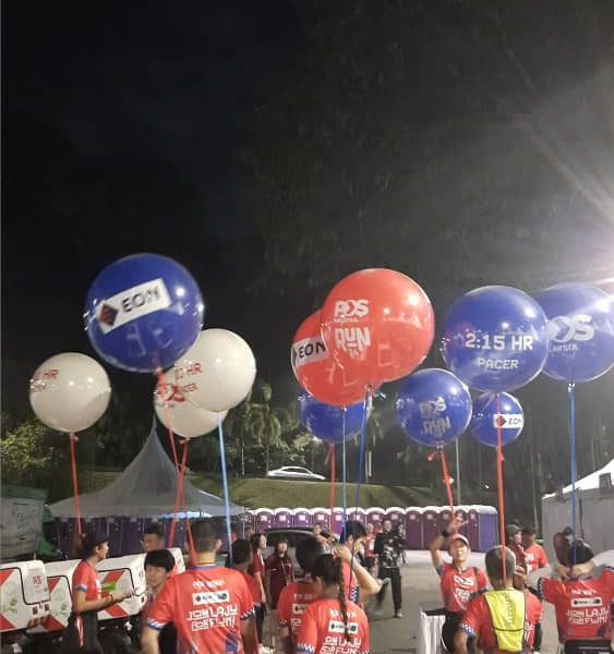 Wonder Balloon & POS Malaysia Fun Run Pacer Balloons and Inflatable Arch