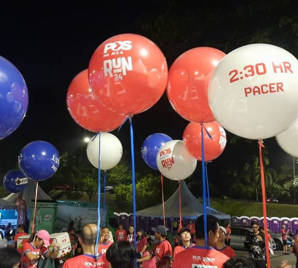 Wonder Balloon & POS Malaysia Fun Run Pacer Balloons and Inflatable Arch